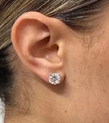 Stunning 2 Carat Diamond Studs