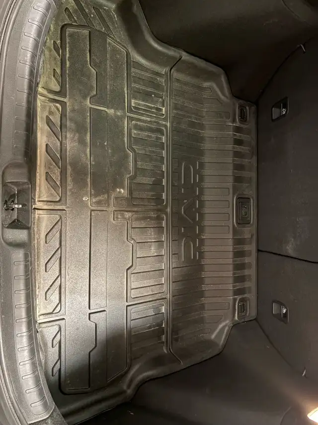 2022 civic sport touring hatchback 1.5L turbo automatic - Photo 8