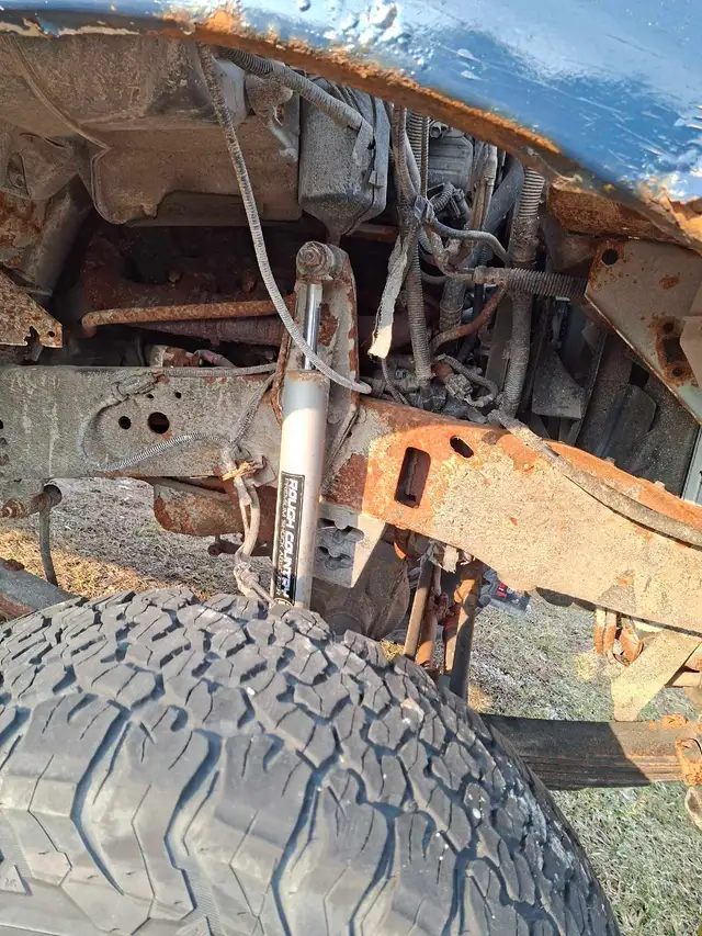 2003 FORD F250 SD Lariat - Photo 8