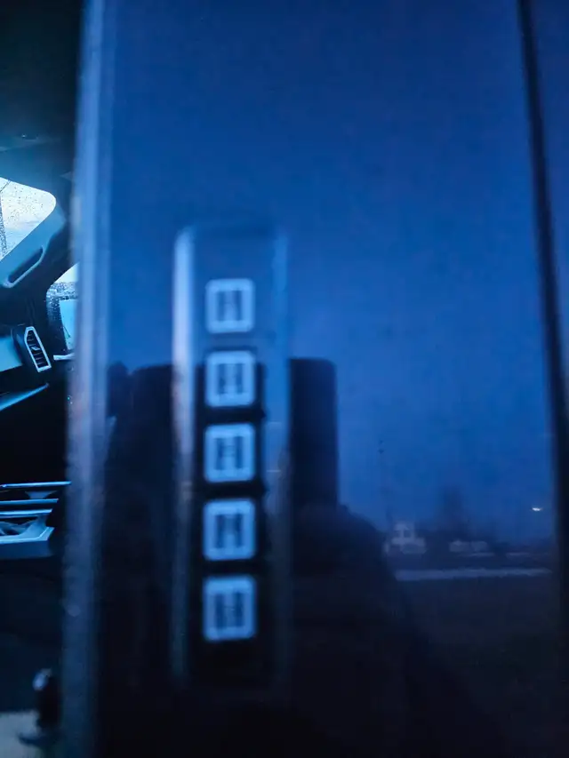 2018 Ford F-150 4WD SUPERCREW LONG BED XLT NON SMOKER - Photo 6