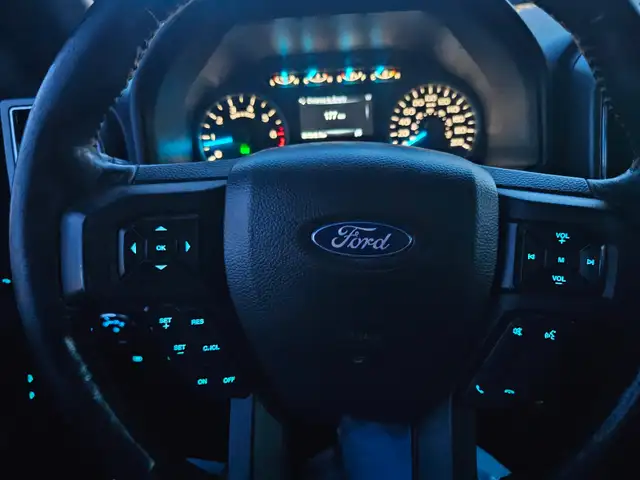 2018 Ford F-150 4WD SUPERCREW LONG BED XLT NON SMOKER - Photo 13