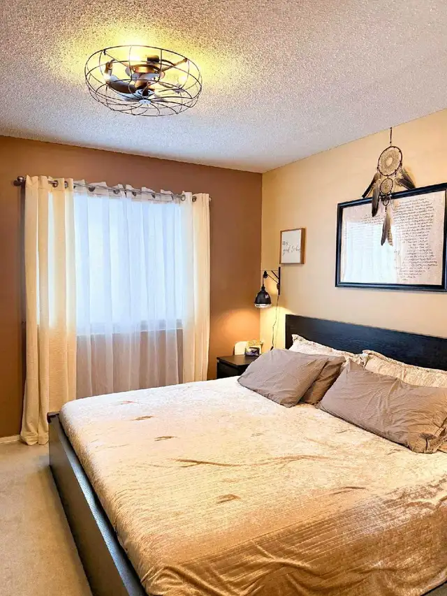 House for Sale - Open House Saturday 2-4pm - Photo 7