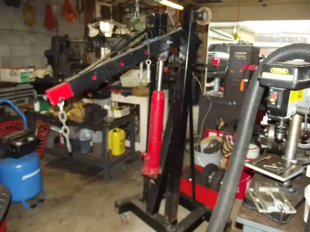 2 TON ENGINE HOIST