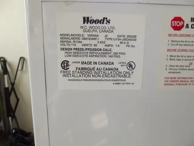SMALL WOODS UPRIGHT FREEZER - Photo 5