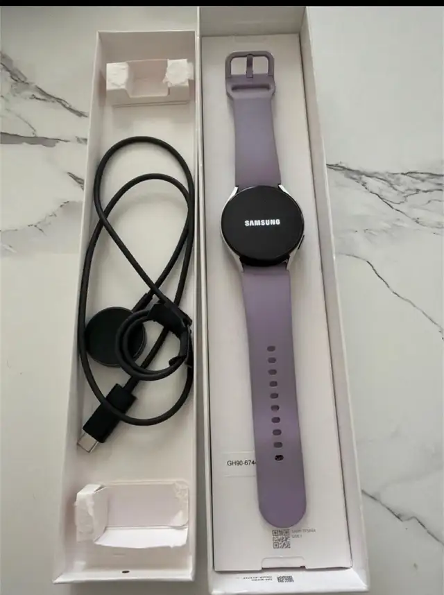 Samsung Galaxy Watch5 (GPS) - Photo 2