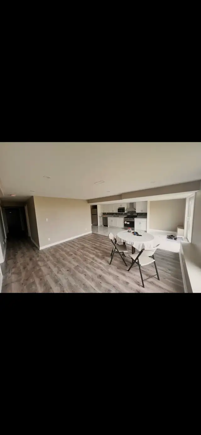 A 2 1 bedroom apartment walking out  basement - Photo 8