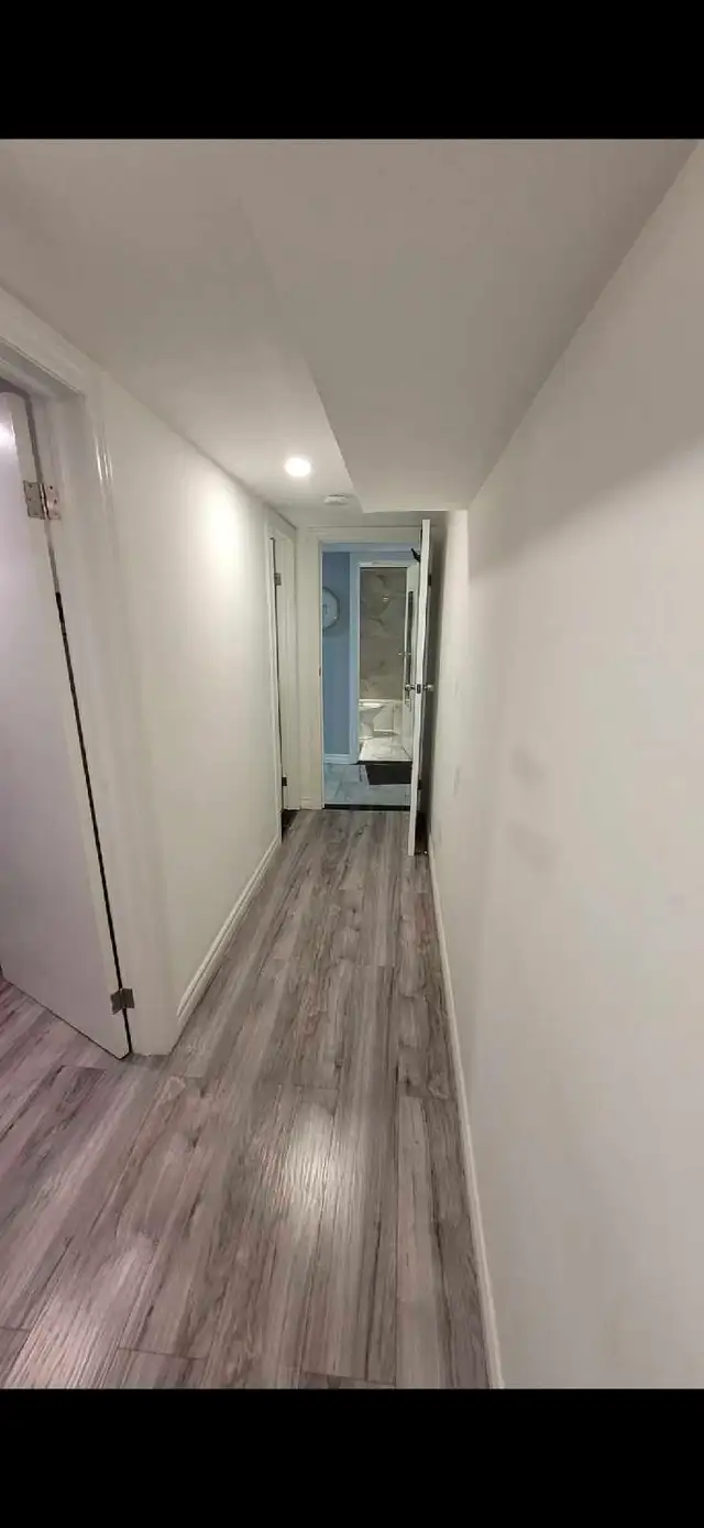 1 bed 1 bathroom for female