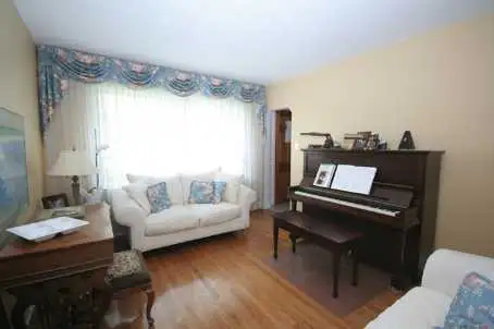 Main & 2nd Floor 4Bedroom,House,Rent $3000,Victoria Pk Ave & Egl - Photo 7