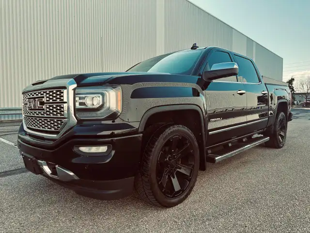 2016 GMC Sierra 1500 4WD Crew Cab Denali Ultimate 6.2 L In Black - Photo 3
