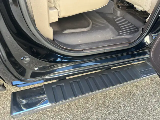 2016 GMC Sierra 1500 4WD Crew Cab Denali Ultimate 6.2 L In Black - Photo 48