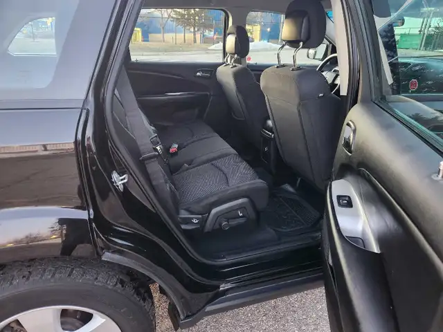 2017 Dodge Journey FWD, 2.4lt, 5 Seater, ONLY $5,999 Quick Sale! - Photo 5