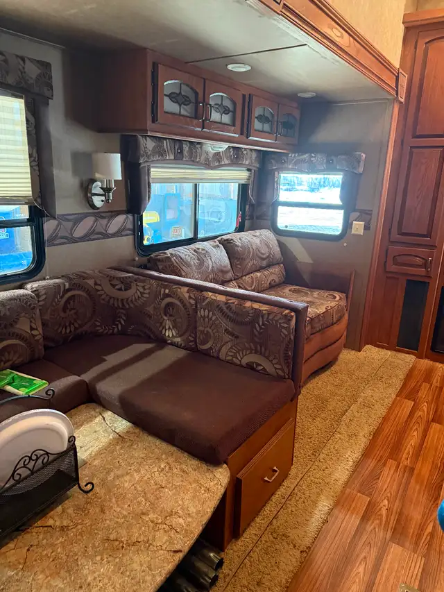 2012 Sabre fifth with bunkhouse - Photo 10