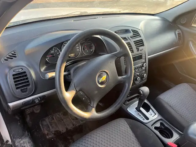 2007 Chevy Malibu, Safetied - Photo 6