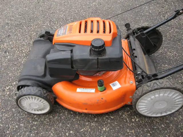 Self Propelled  Lawn  Mower  For  Sale - Photo 2