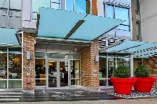 温哥华Downtown市中心高档社区一室一厅出租