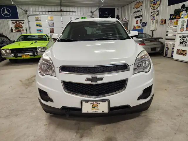 2015 Chevrolet Equinox LT - Photo 2