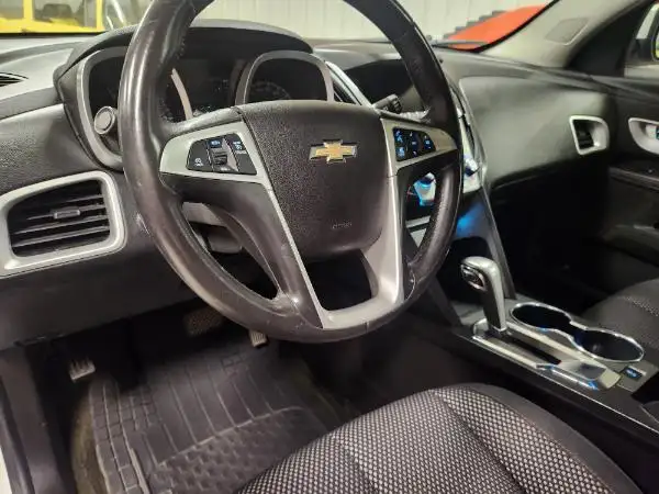 2015 Chevrolet Equinox LT - Photo 14