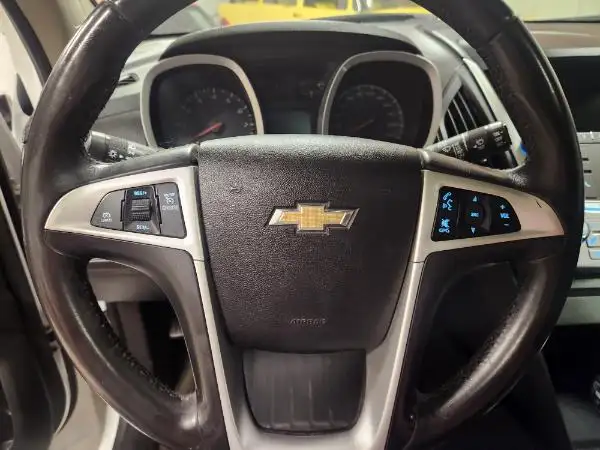 2015 Chevrolet Equinox LT - Photo 17