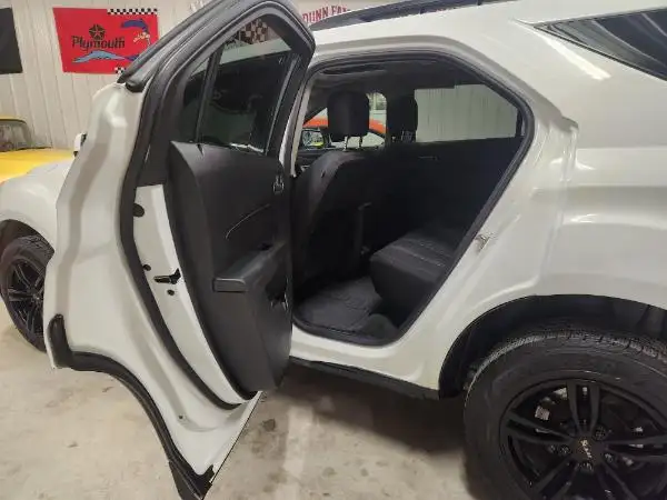 2015 Chevrolet Equinox LT - Photo 22