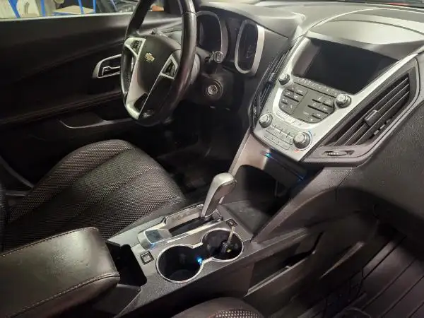 2015 Chevrolet Equinox LT - Photo 29