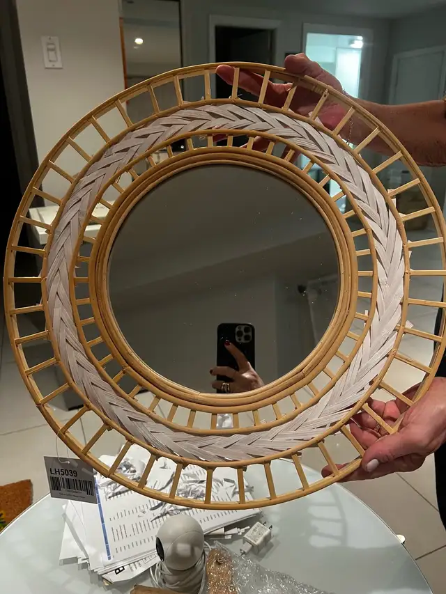 home Decor closing sale - Photo 4