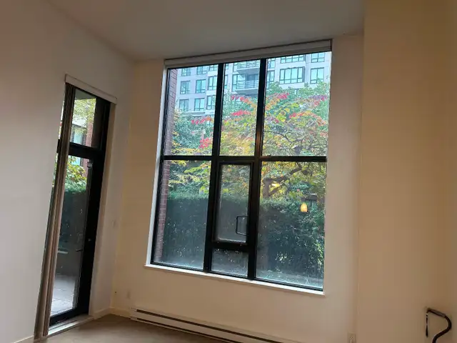 ONE BEDROOM   DEN - Photo 8