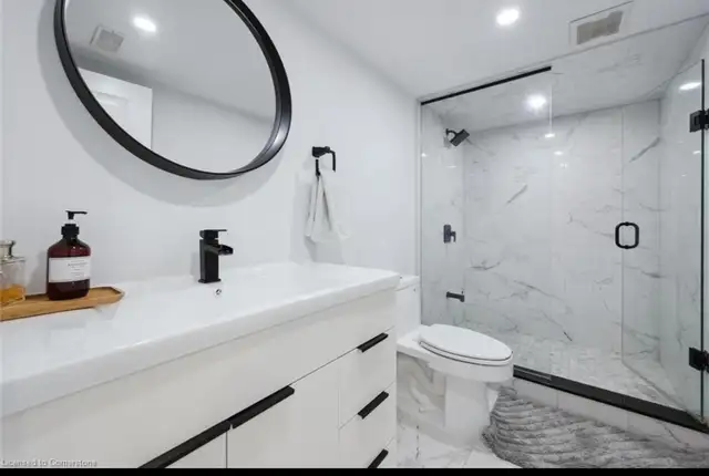 Stunning basement apartment in Doon South - Photo 7