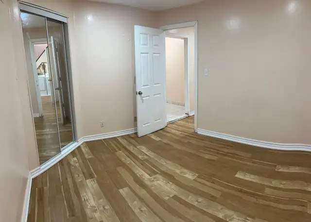 2 Bed 1 bath Basement Apartment for immediate rent - Photo 6