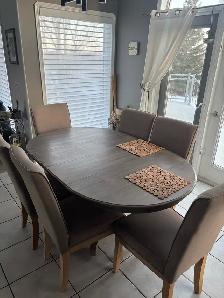 Oak kitchen table
