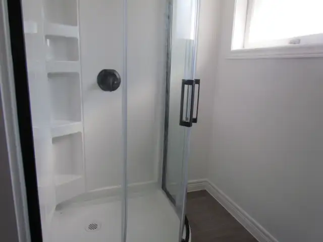 IMMEDIATE POSSESSION NORTH SARNIA RENTAL - Photo 5