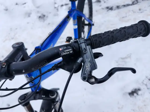 Adult Mountain Bike For Sale - Photo 10