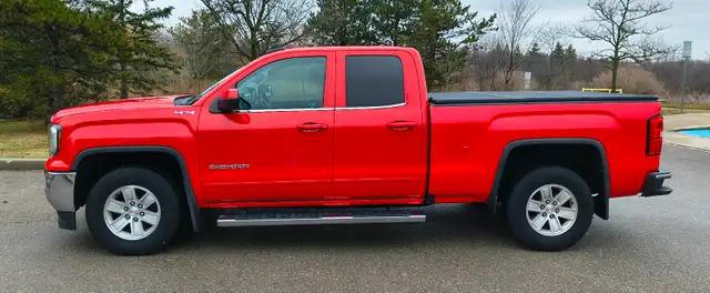 17 GMC 1500 Great Shape.