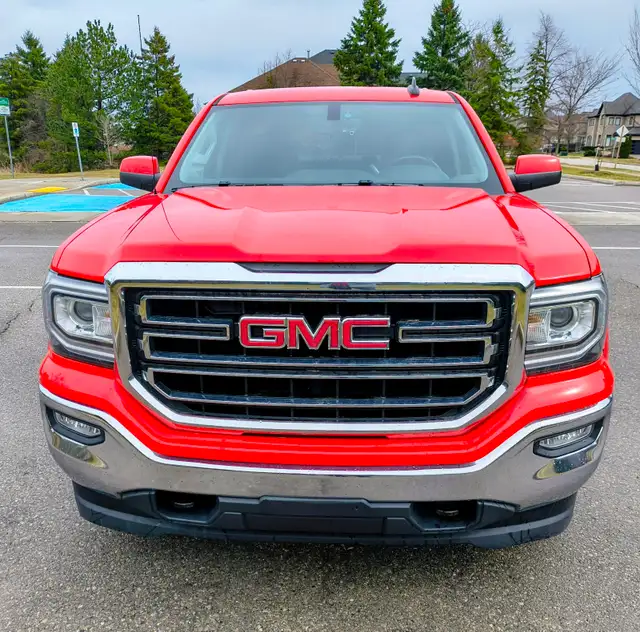 17 GMC 1500 Great Shape. - Photo 5