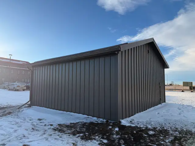 HIGH END GARAGE BUILDERS IN EDMONTON AND SURROUNDING AREAS - Photo 2