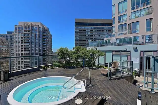 2 bed/2 bath apartment (all inclusive) in downtown Toronto - Photo 9