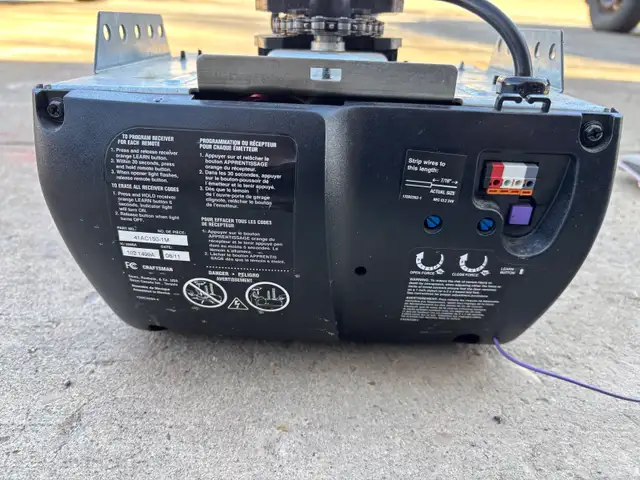 7’ Garage Door Opener - Photo 2