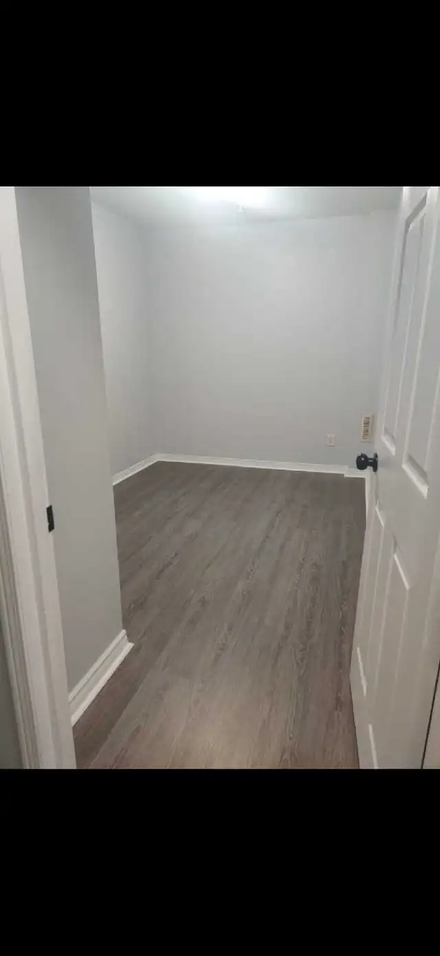 2 BEDROOM BASEMENT RENT IN BRAMPTON ONTARIO RENT CLEAN, AFFORDAB - Photo 2