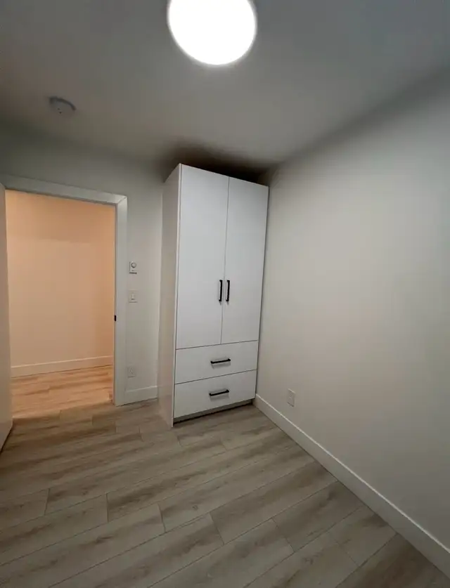 $2,700 / 3br - 800ft2 - 3BR & 1.5 Bath Basement Duplex available - Photo 6