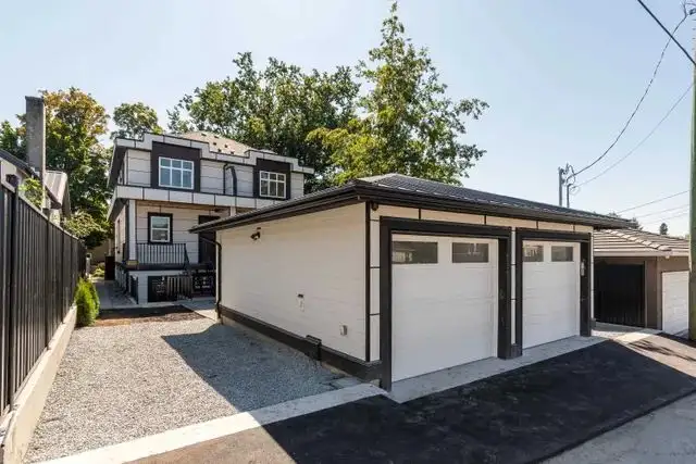 $2,700 / 3br - 800ft2 - 3BR & 1.5 Bath Basement Duplex available - Photo 11