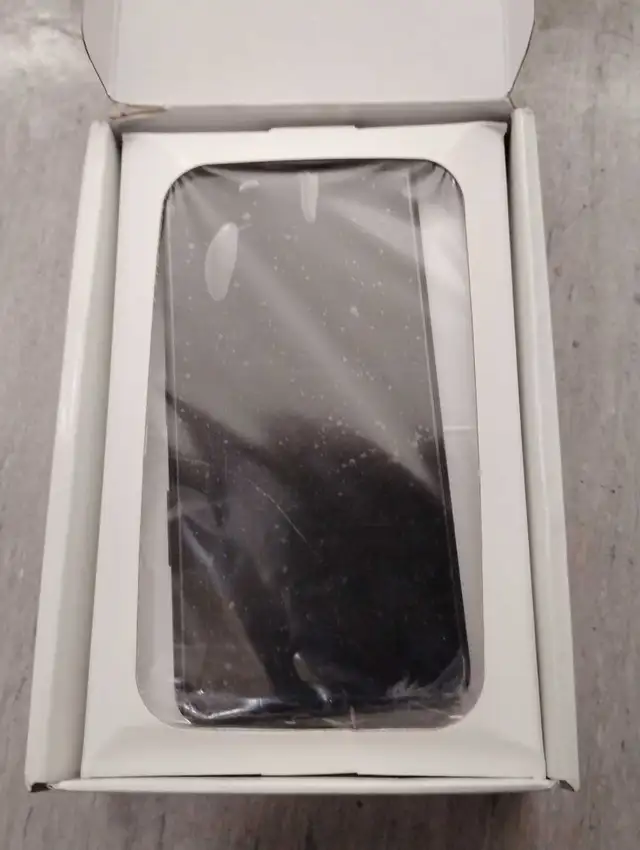 Brand new in box 'ahlo' 128gb matte black