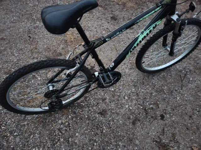 Boys Mountain Bike For Sale - Photo 7