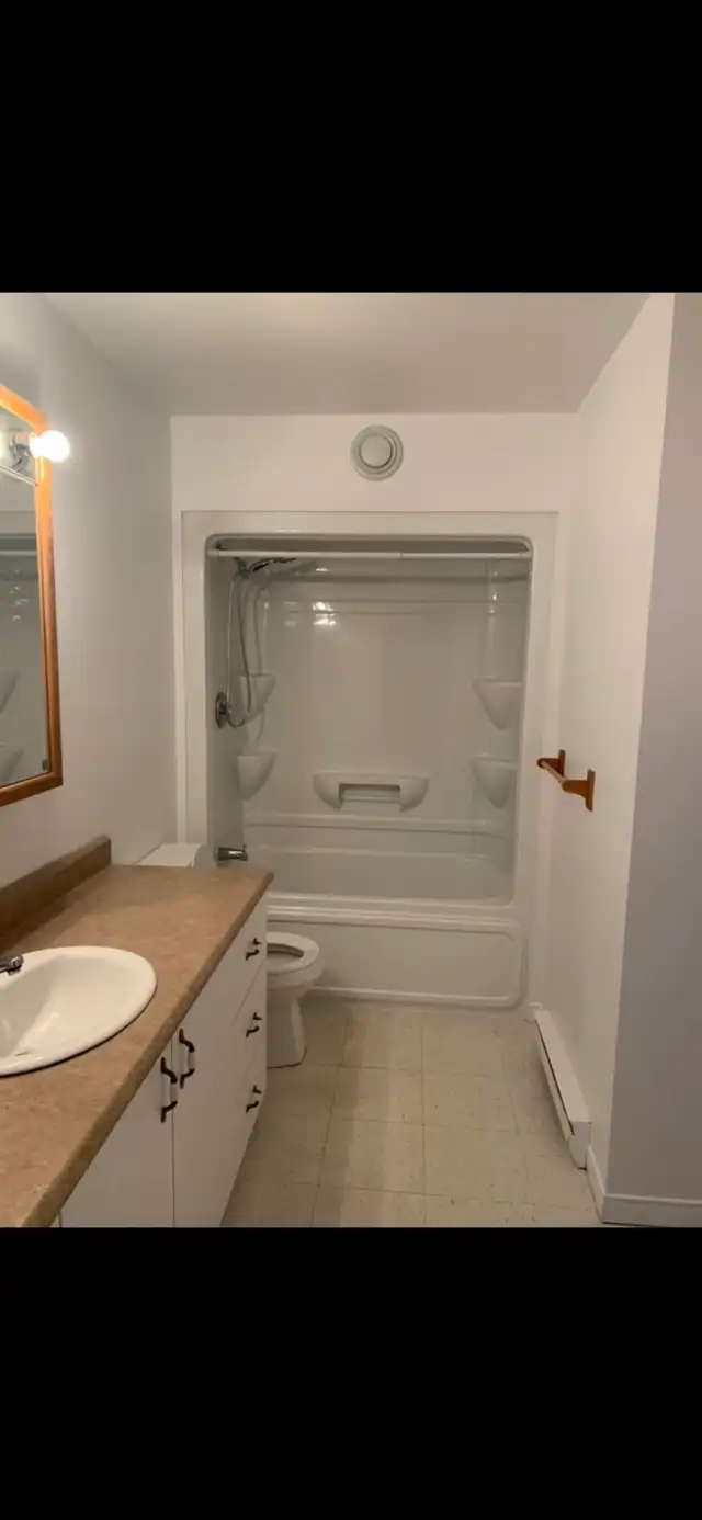 DUPLEX FOR RENT/ À LOUER - Photo 5