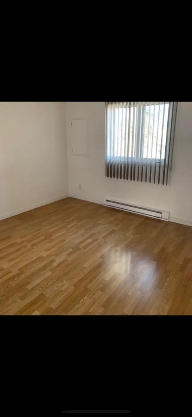 DUPLEX FOR RENT/ À LOUER - Photo 7