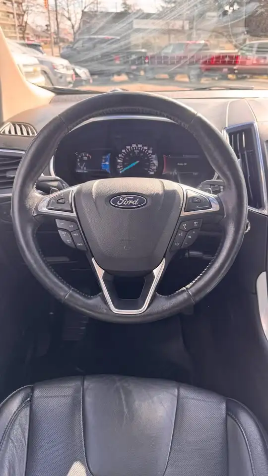 2018 Ford Edge Titanium - Photo 12