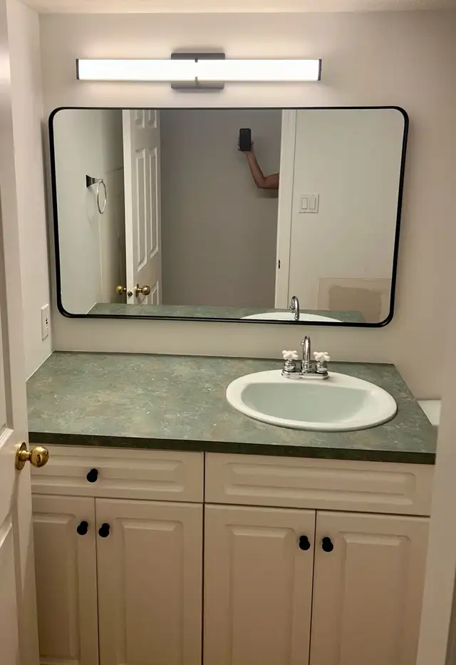 3 bedroom, 1 bath   den basement suite for rent. - Photo 3