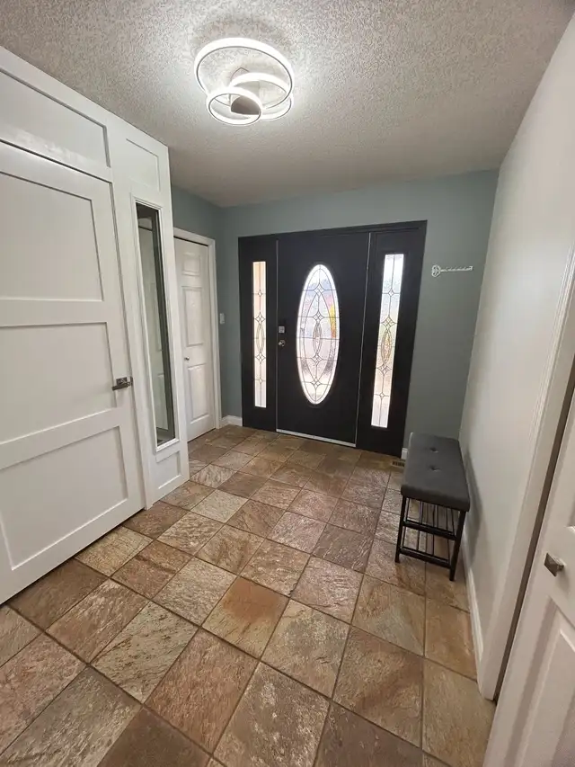 3 bedroom, 1 bath   den basement suite for rent. - Photo 4