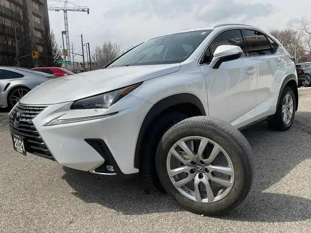 2021 Lexus NX 300 Premium AWD - RED LEATHER! CAR PLAY! BACK-UP C - Photo 3