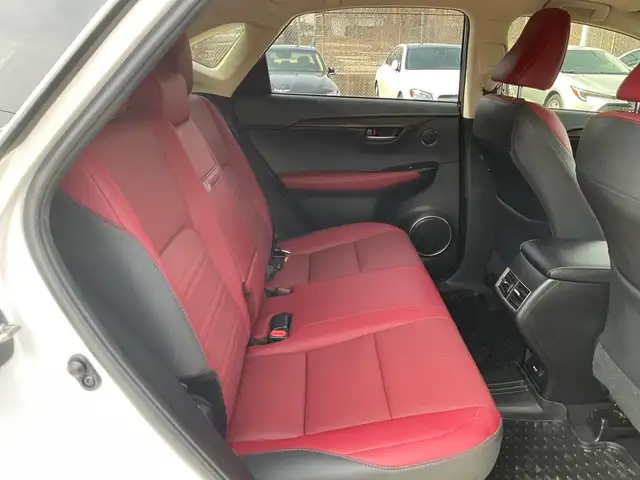 2021 Lexus NX 300 Premium AWD - RED LEATHER! CAR PLAY! BACK-UP C - Photo 10