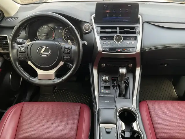 2021 Lexus NX 300 Premium AWD - RED LEATHER! CAR PLAY! BACK-UP C - Photo 14
