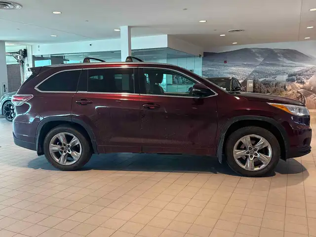 2016 Toyota Highlander Limited AWD V6 - LEATHER! NAV! BACK-UP CA - Photo 4